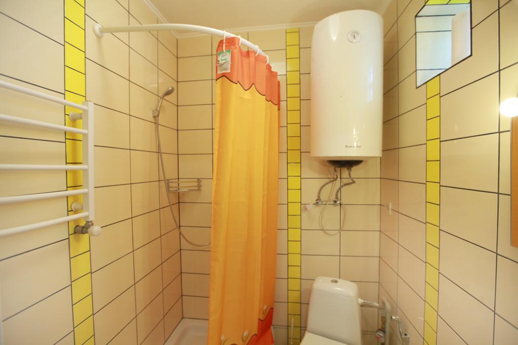 Apartment On Zaliznychna Liov Exterior foto
